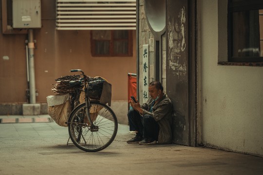 小家电放厨房哪里比较好？空间规划与使用便捷性的多角度探讨